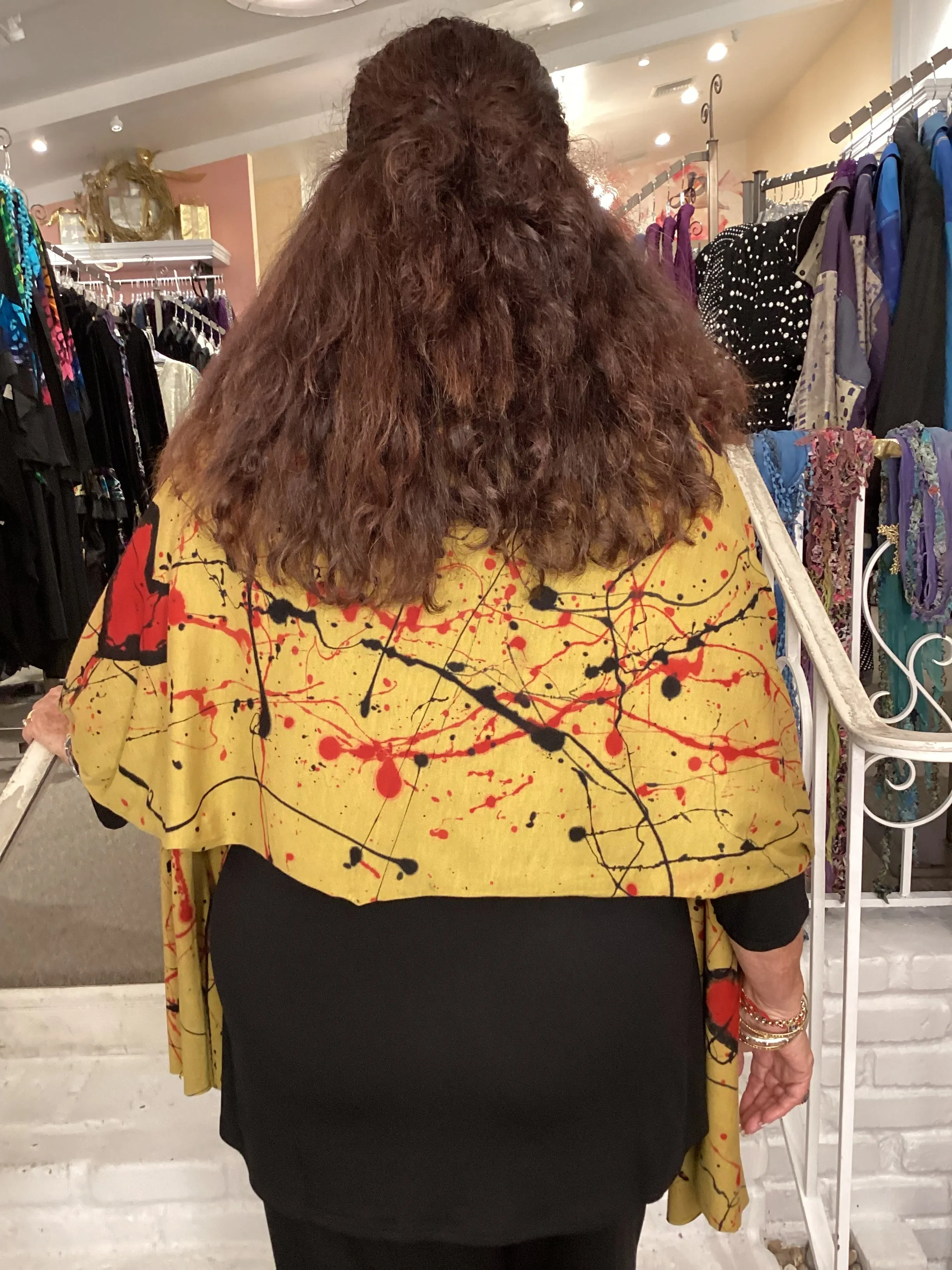 SCARF- HEARTS MUSTARD