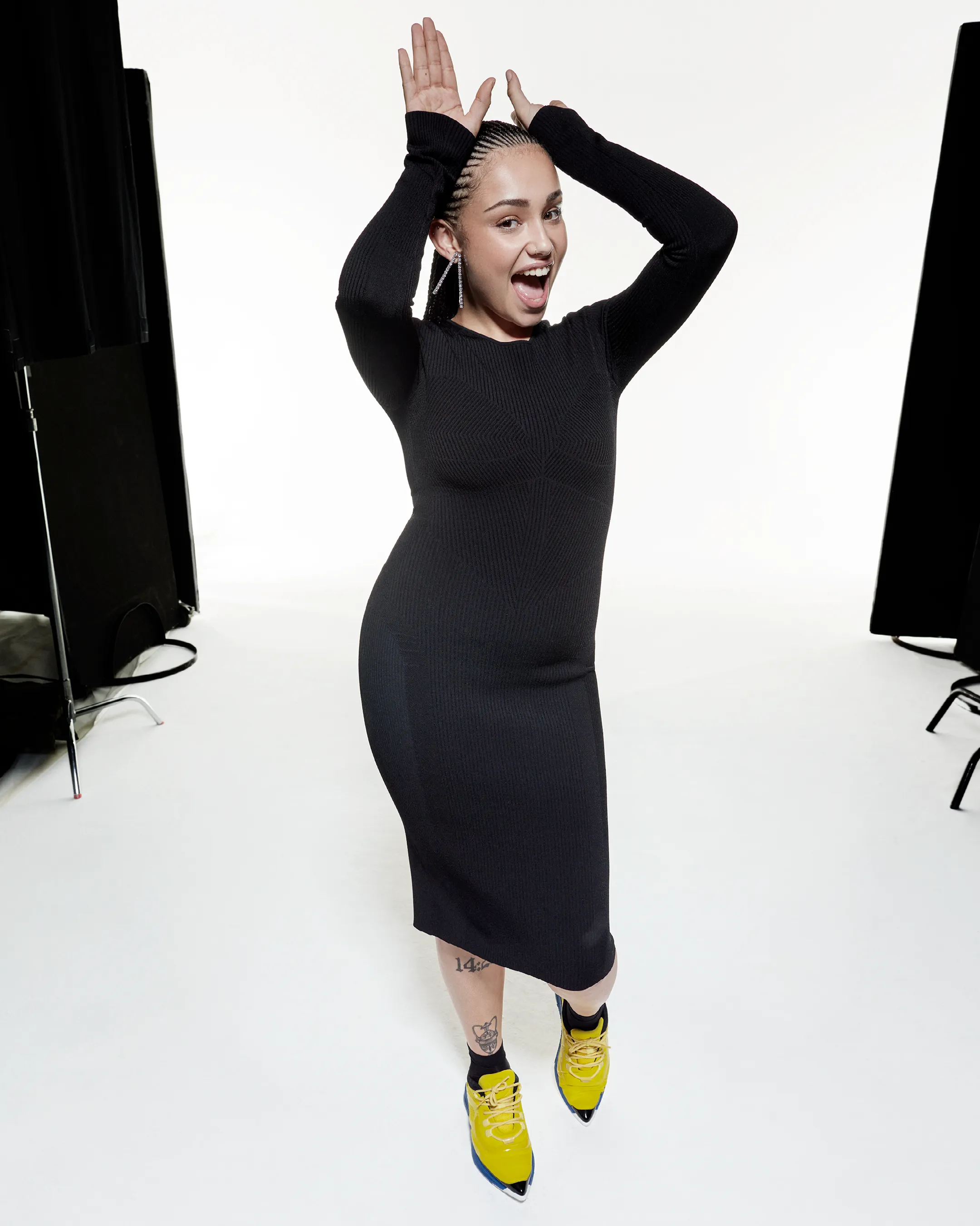 SHOULDER WRAP DRESS - BLACK