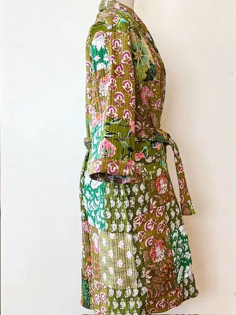 Summer Patchwork Garden Quilt Stroller Jacket Is Colorful  (Green)